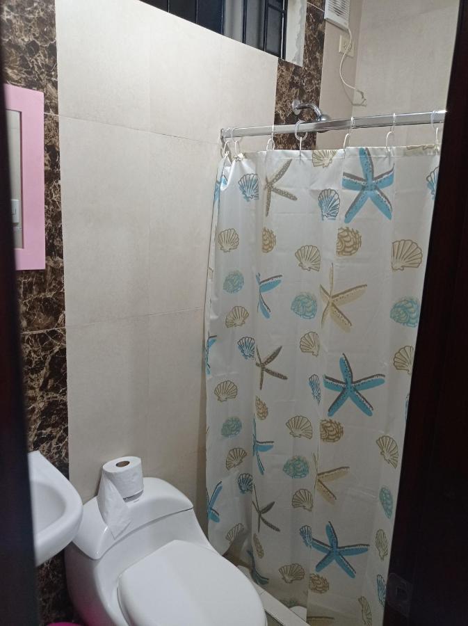 Hostal Venecia -Tu Casa En Manta. Extérieur photo