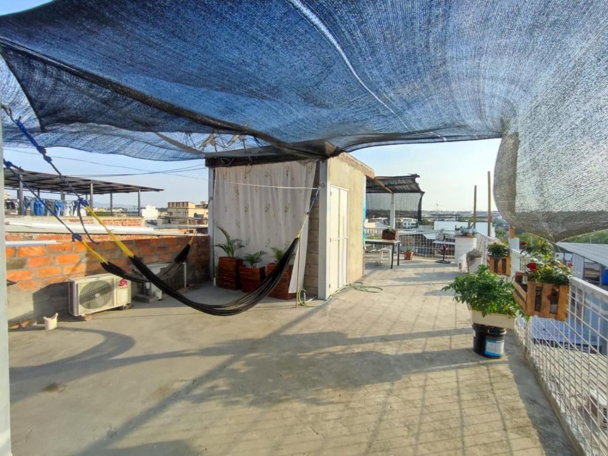 Hostal Venecia -Tu Casa En Manta. Extérieur photo