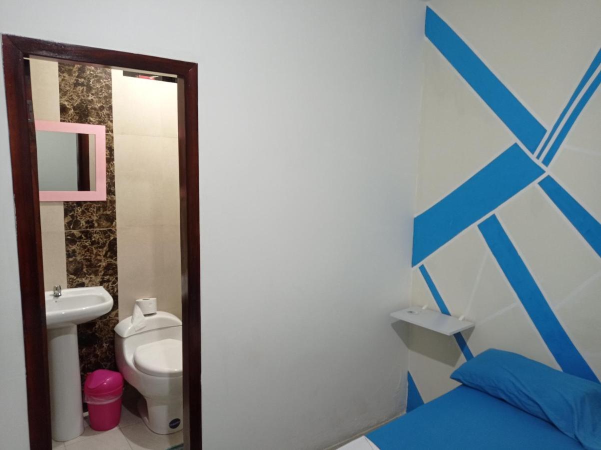 Hostal Venecia -Tu Casa En Manta. Extérieur photo