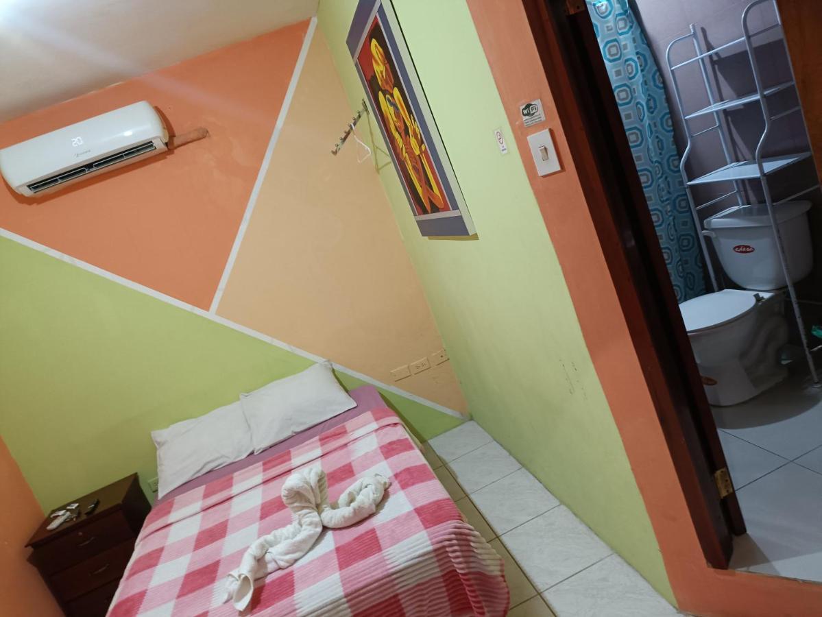 Hostal Venecia -Tu Casa En Manta. Extérieur photo
