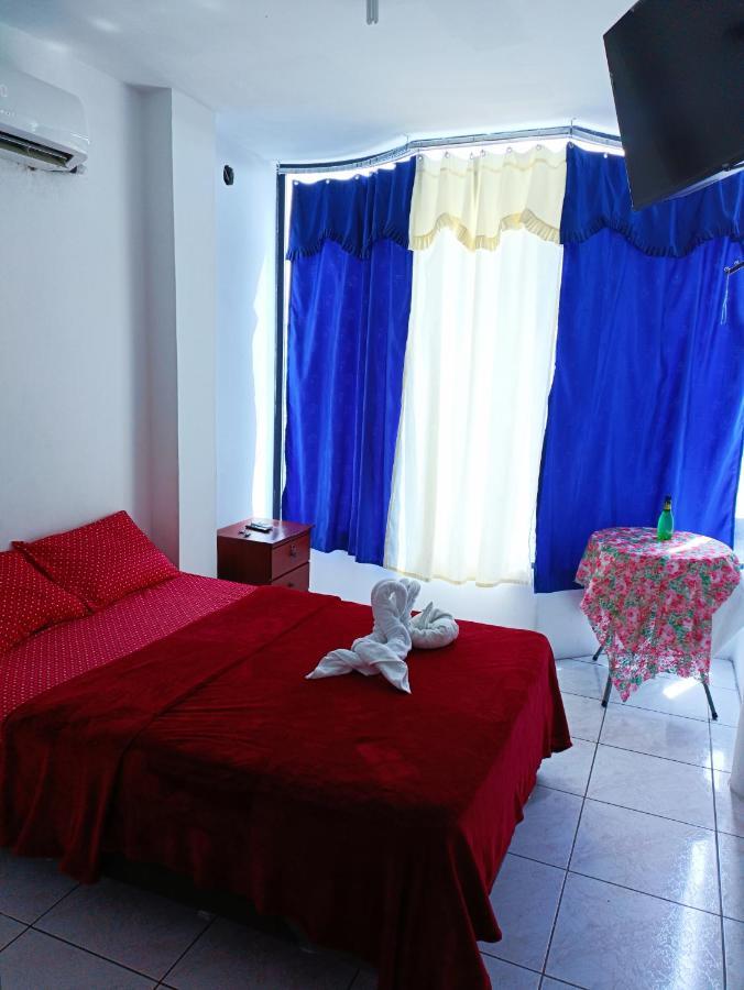 Hostal Venecia -Tu Casa En Manta. Extérieur photo