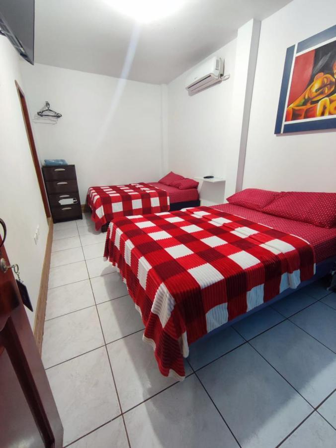 Hostal Venecia -Tu Casa En Manta. Extérieur photo