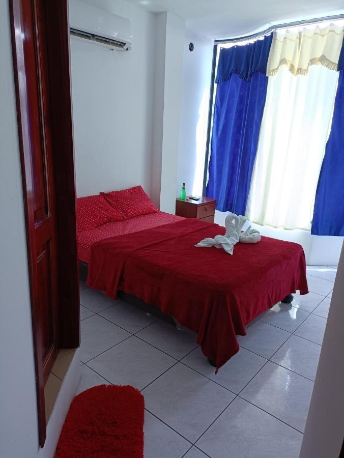 Hostal Venecia -Tu Casa En Manta. Extérieur photo