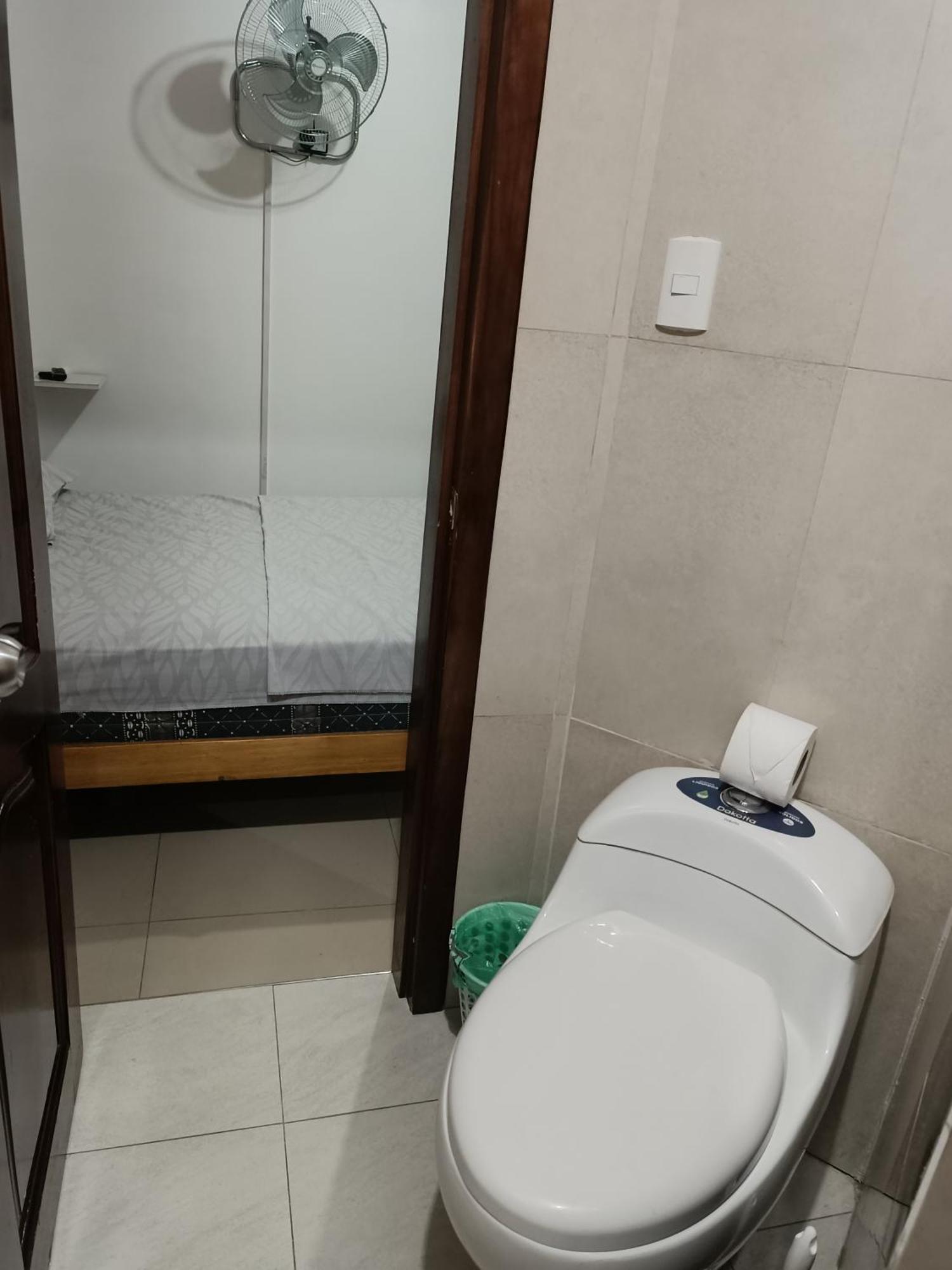 Hostal Venecia -Tu Casa En Manta. Extérieur photo
